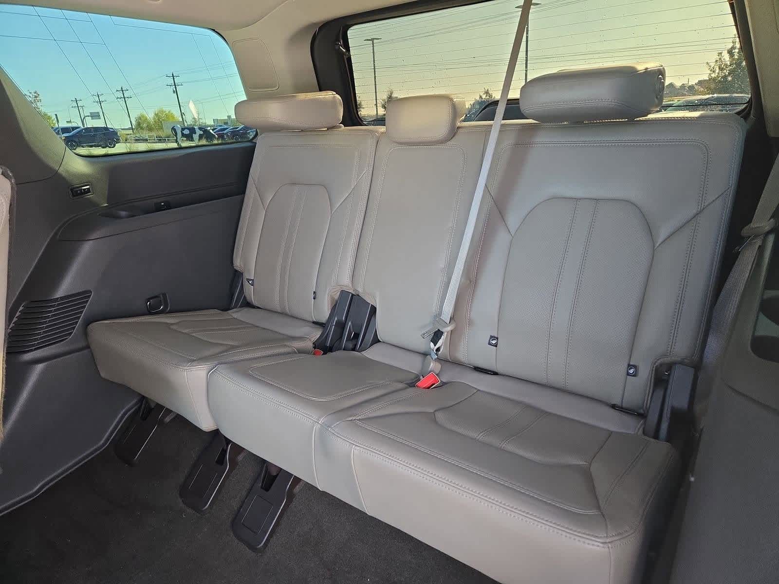 Thumbnail: 2019 Ford Expedition - 39