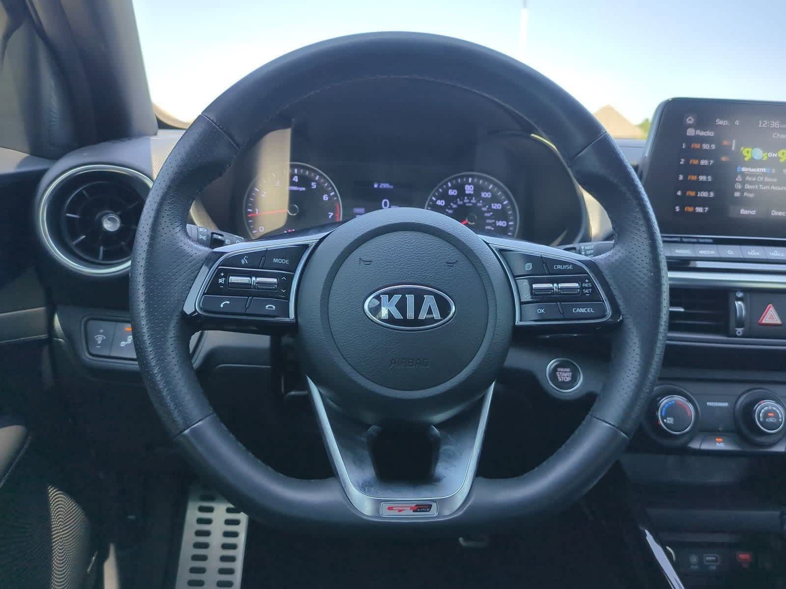 Thumbnail: 2020 Kia Forte - 24