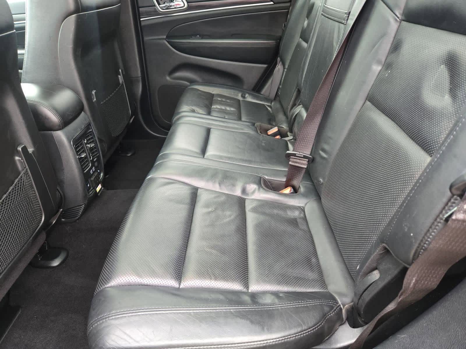 Thumbnail: 2019 Jeep Grand Cherokee - 20