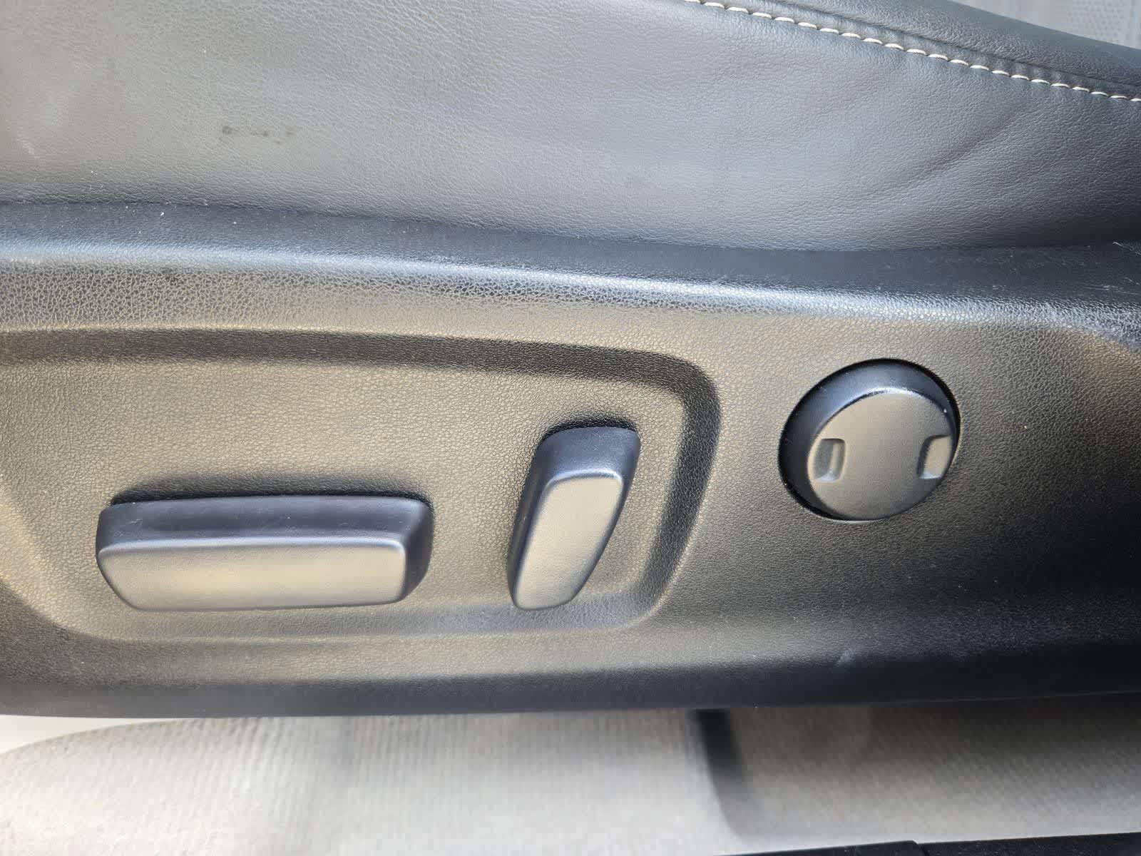 Thumbnail: 2017 Lexus RX - 16