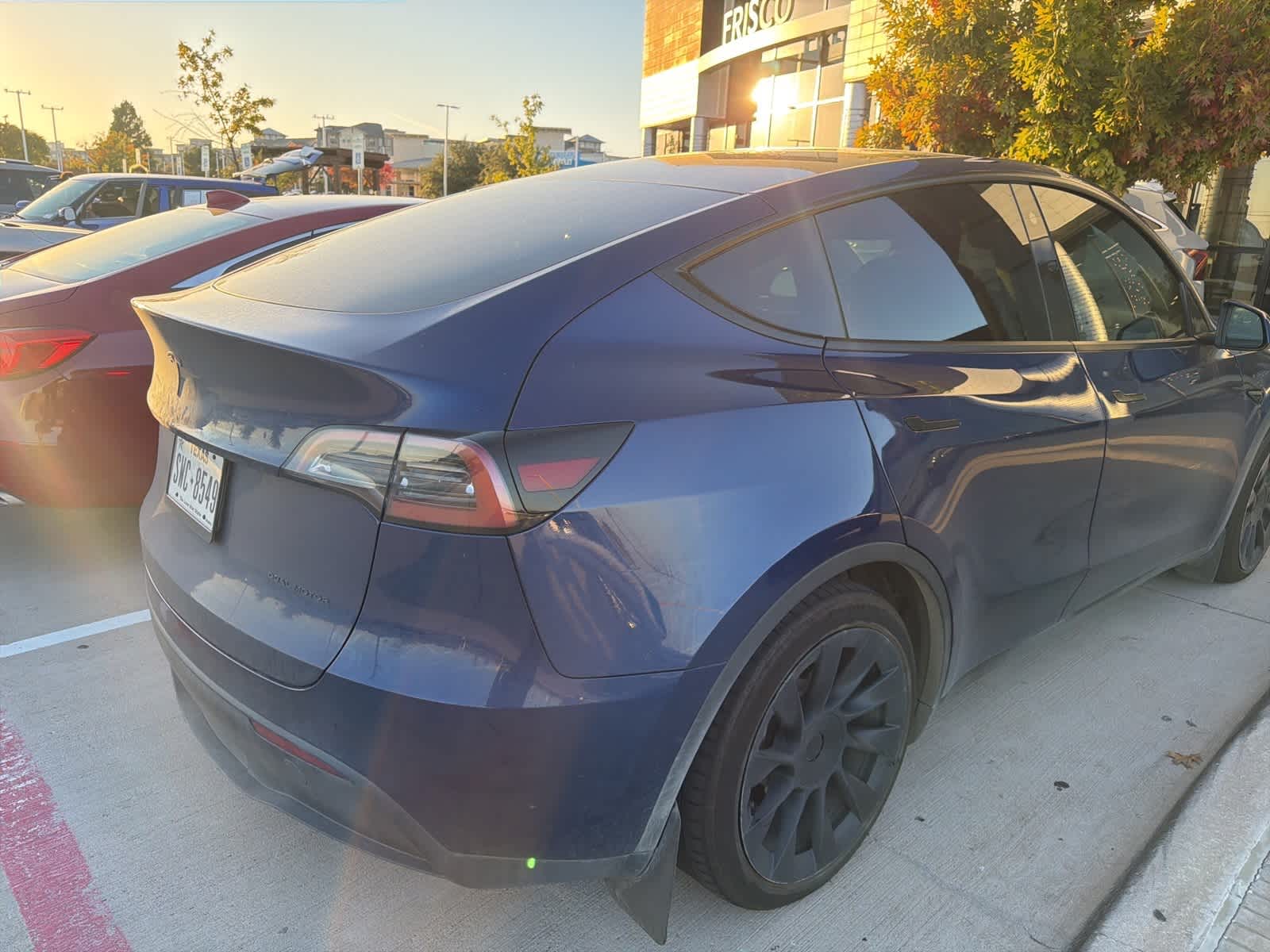 Thumbnail: 2023 Tesla Model Y - 4