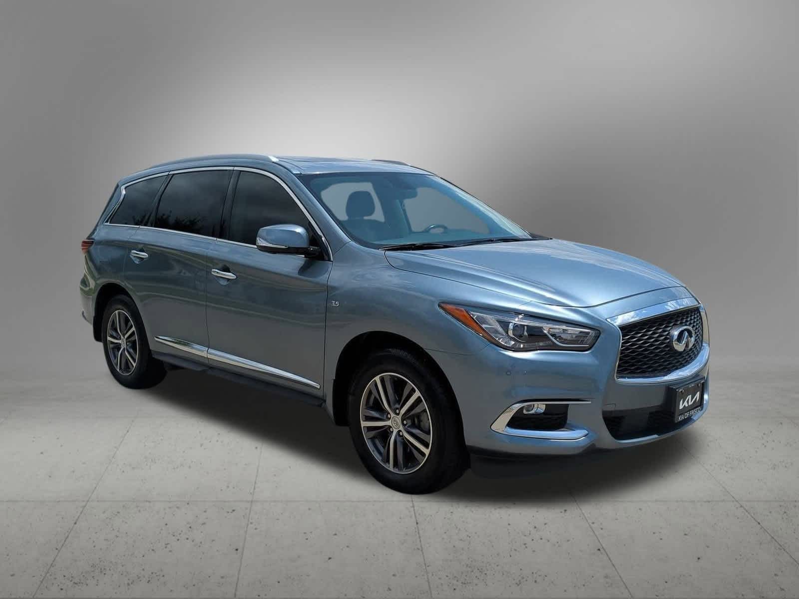 Thumbnail: 2017 INFINITI QX60 - 8