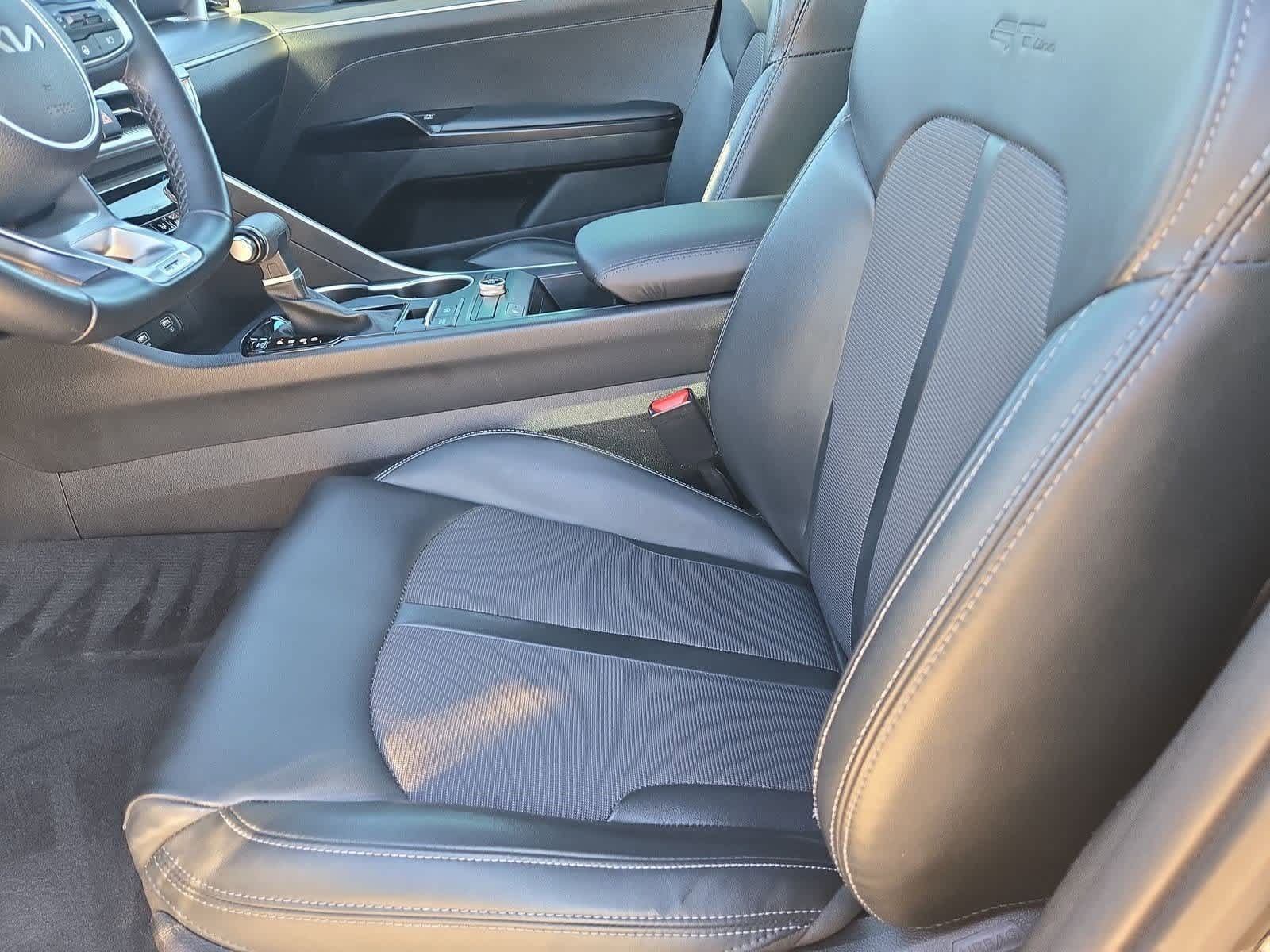 Thumbnail: 2023 Kia K5 - 14