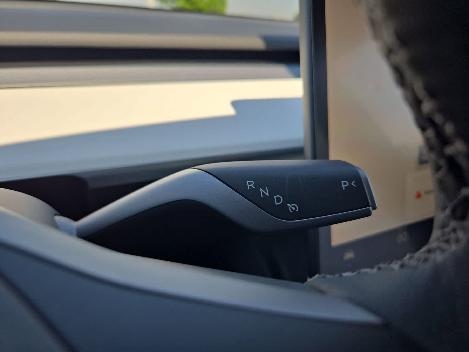 Thumbnail: 2025 Tesla Model Y - 28