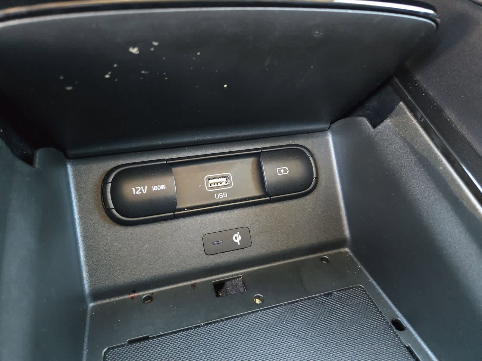 Thumbnail: 2022 Kia Telluride - 31