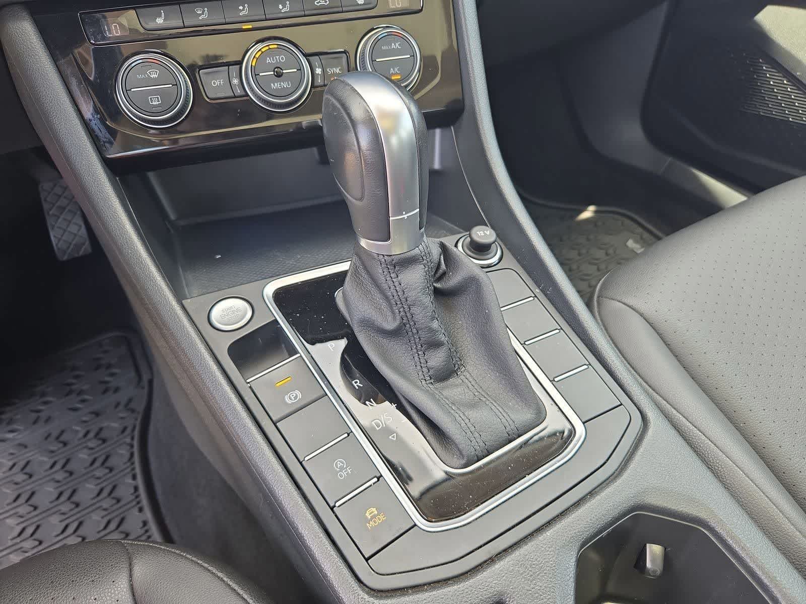 Thumbnail: 2019 Volkswagen Jetta - 29