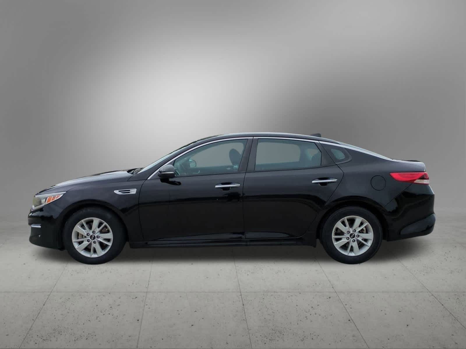 2018 Kia Optima LX 3