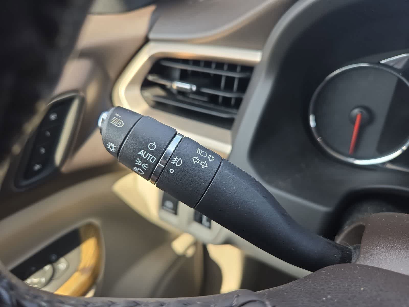 Thumbnail: 2018 GMC Acadia - 27