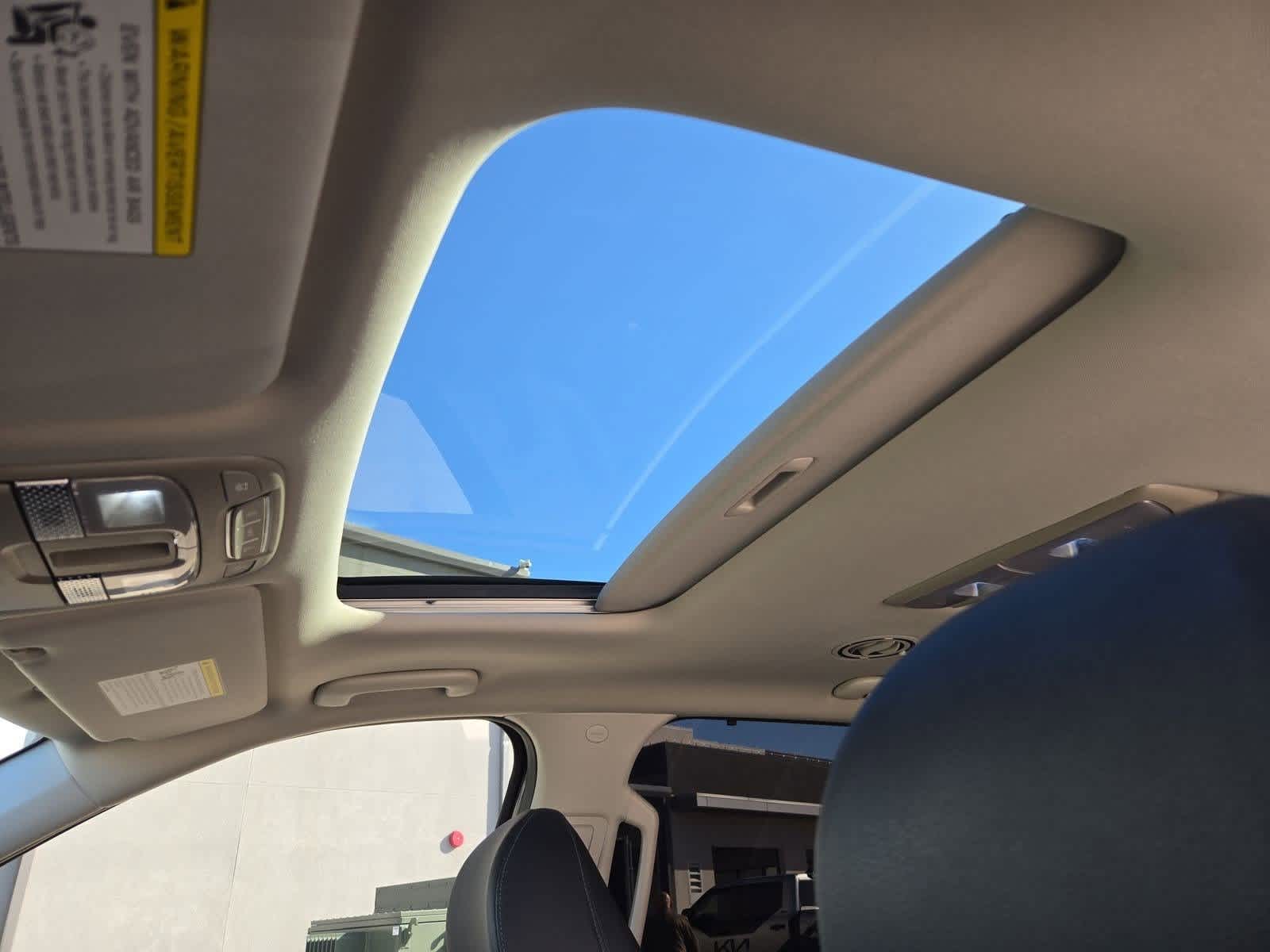 Thumbnail: 2022 Kia Telluride - 18