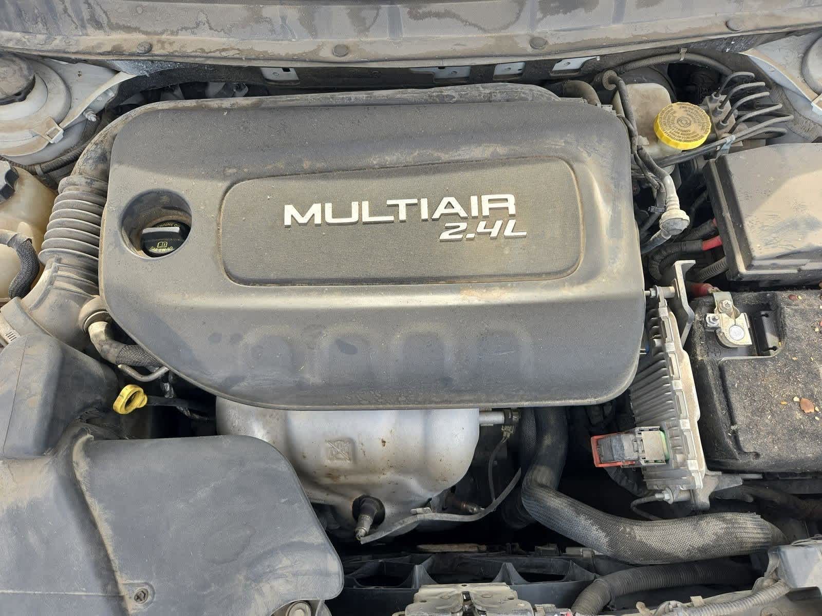 Thumbnail: 2018 Jeep Cherokee - 14