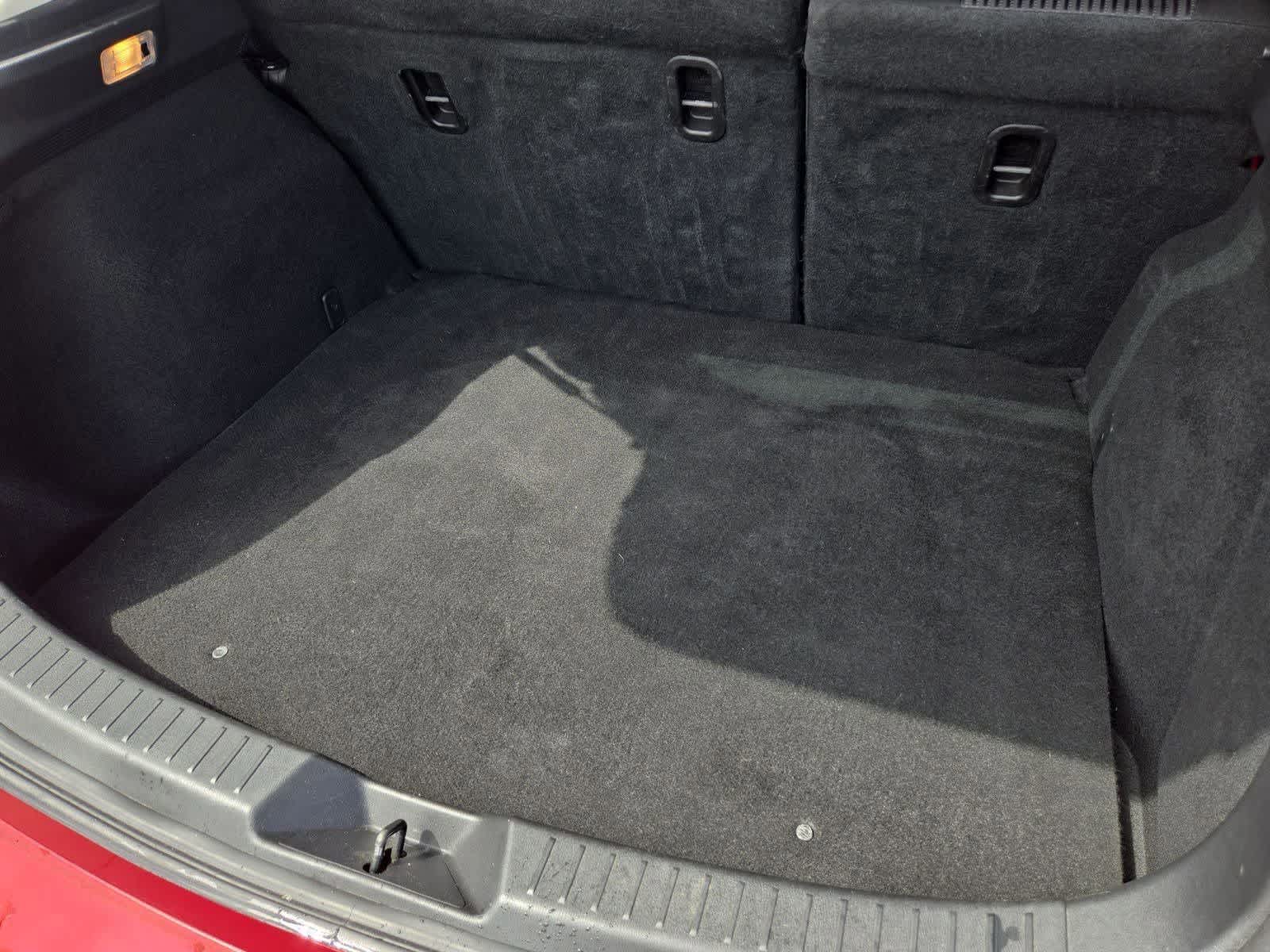 Thumbnail: 2016 Mazda Mazda3 - 32