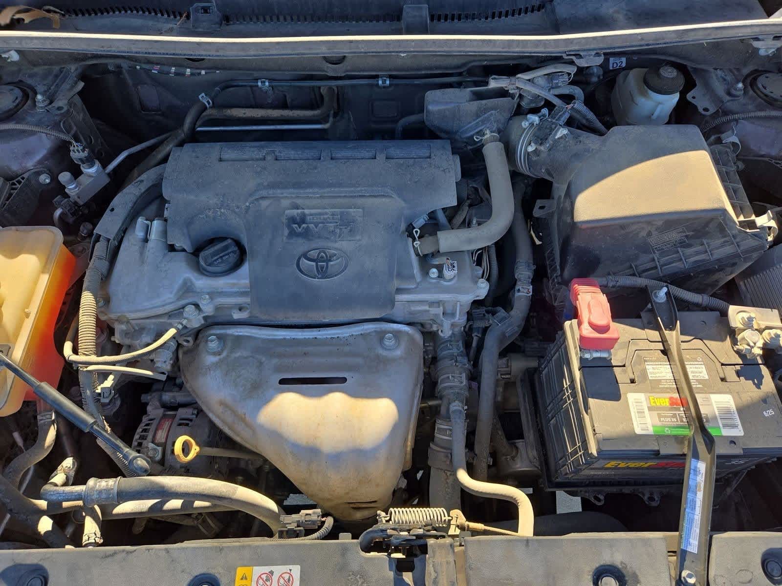 Thumbnail: 2018 Toyota RAV4 - 14