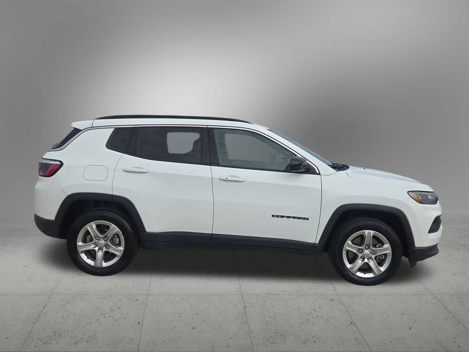 Thumbnail: 2023 Jeep Compass - 7