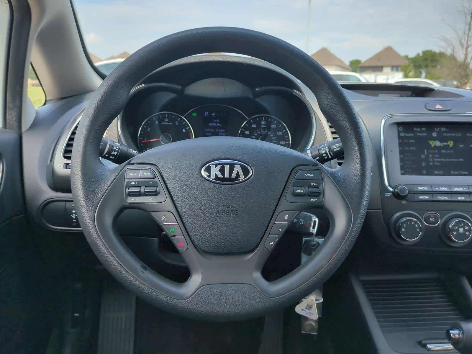 Thumbnail: 2018 Kia Forte - 21