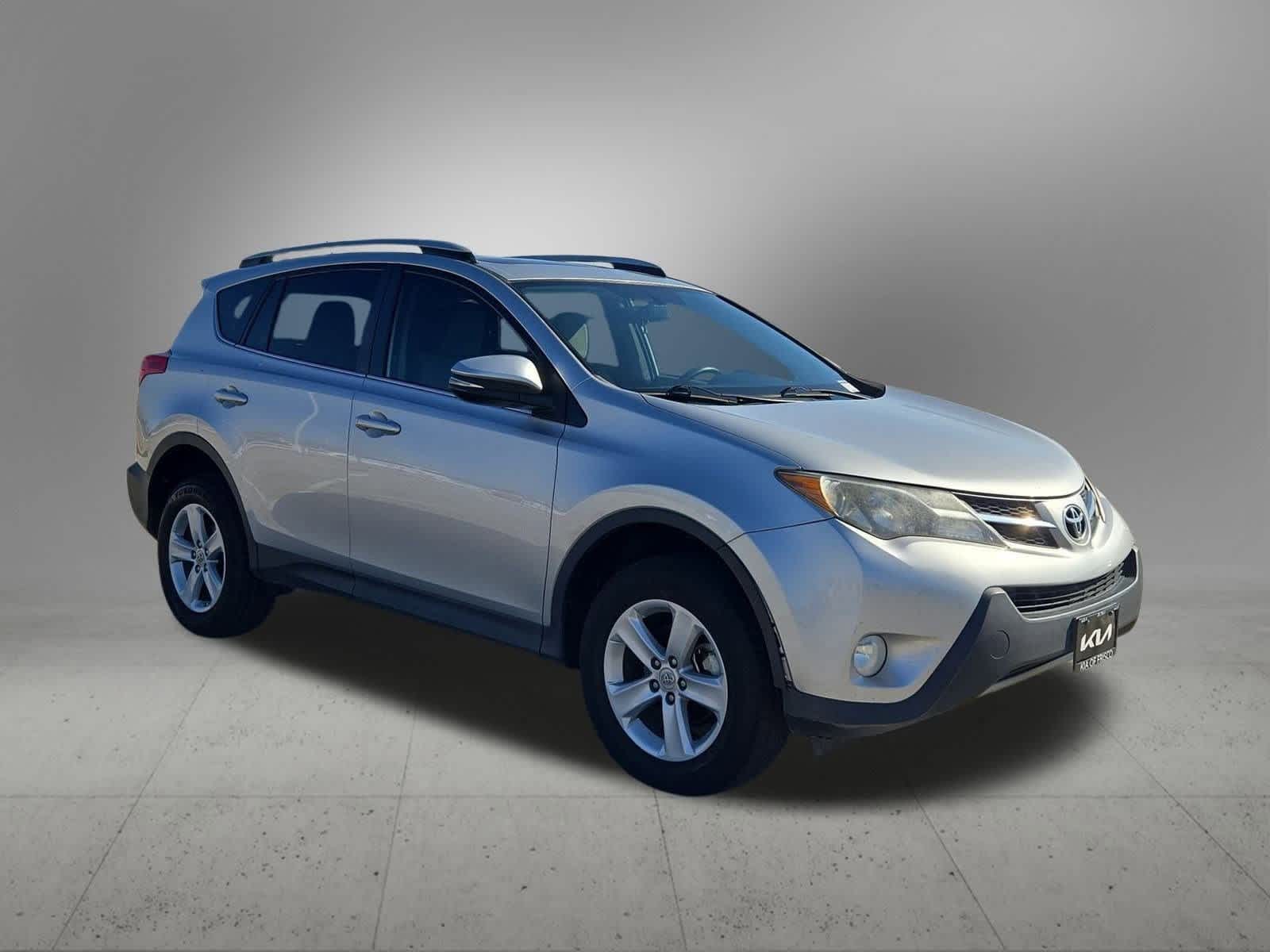 Thumbnail: 2013 Toyota RAV4 - 8