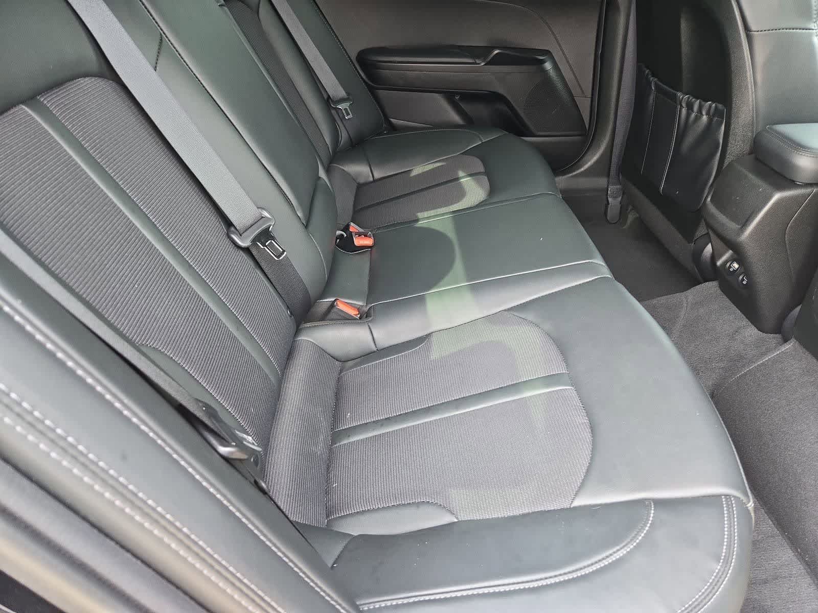 Thumbnail: 2023 Kia K5 - 18