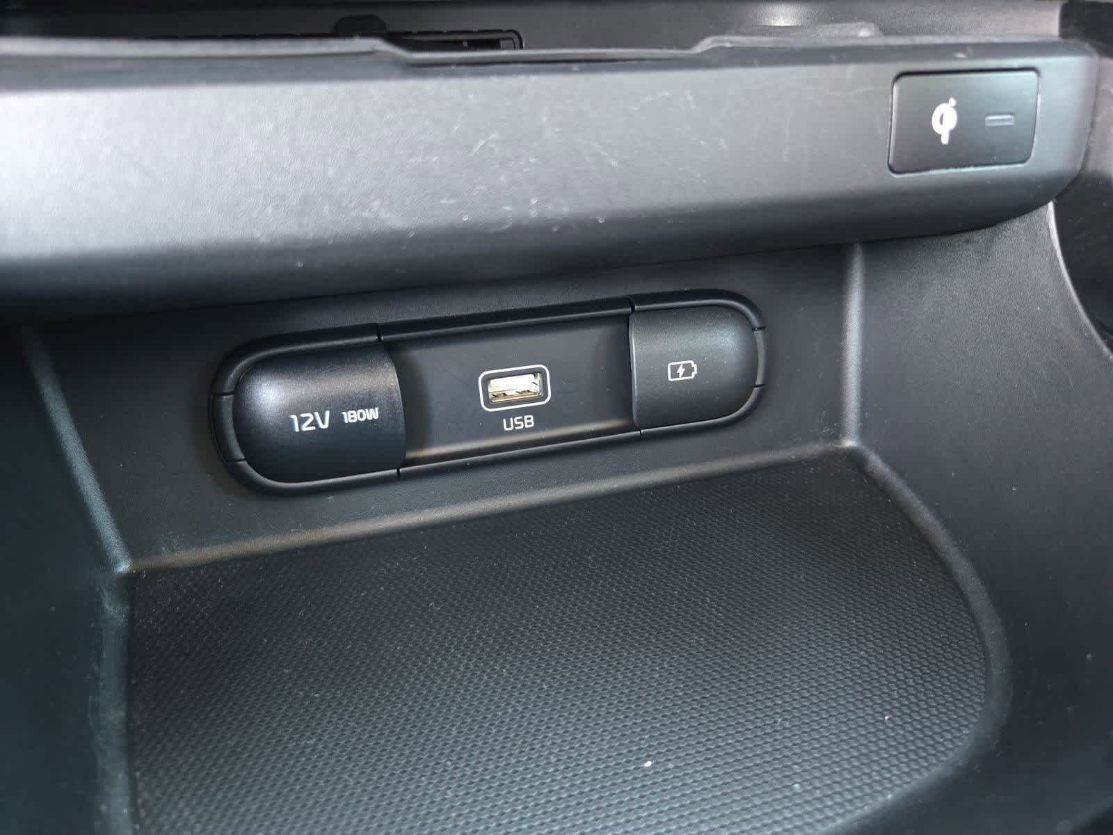 Thumbnail: 2023 Kia Seltos - 31