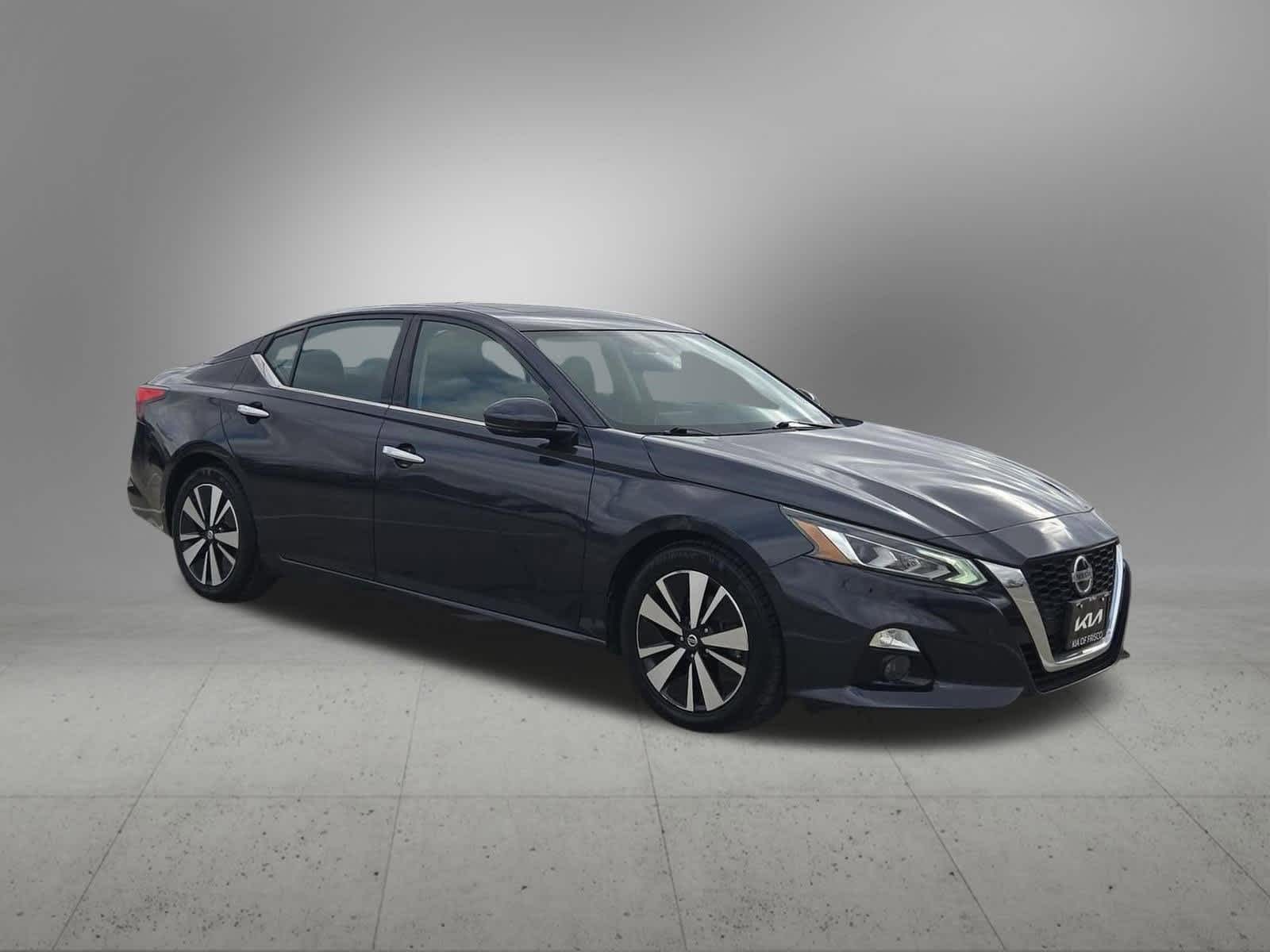 Thumbnail: 2019 Nissan Altima - 8