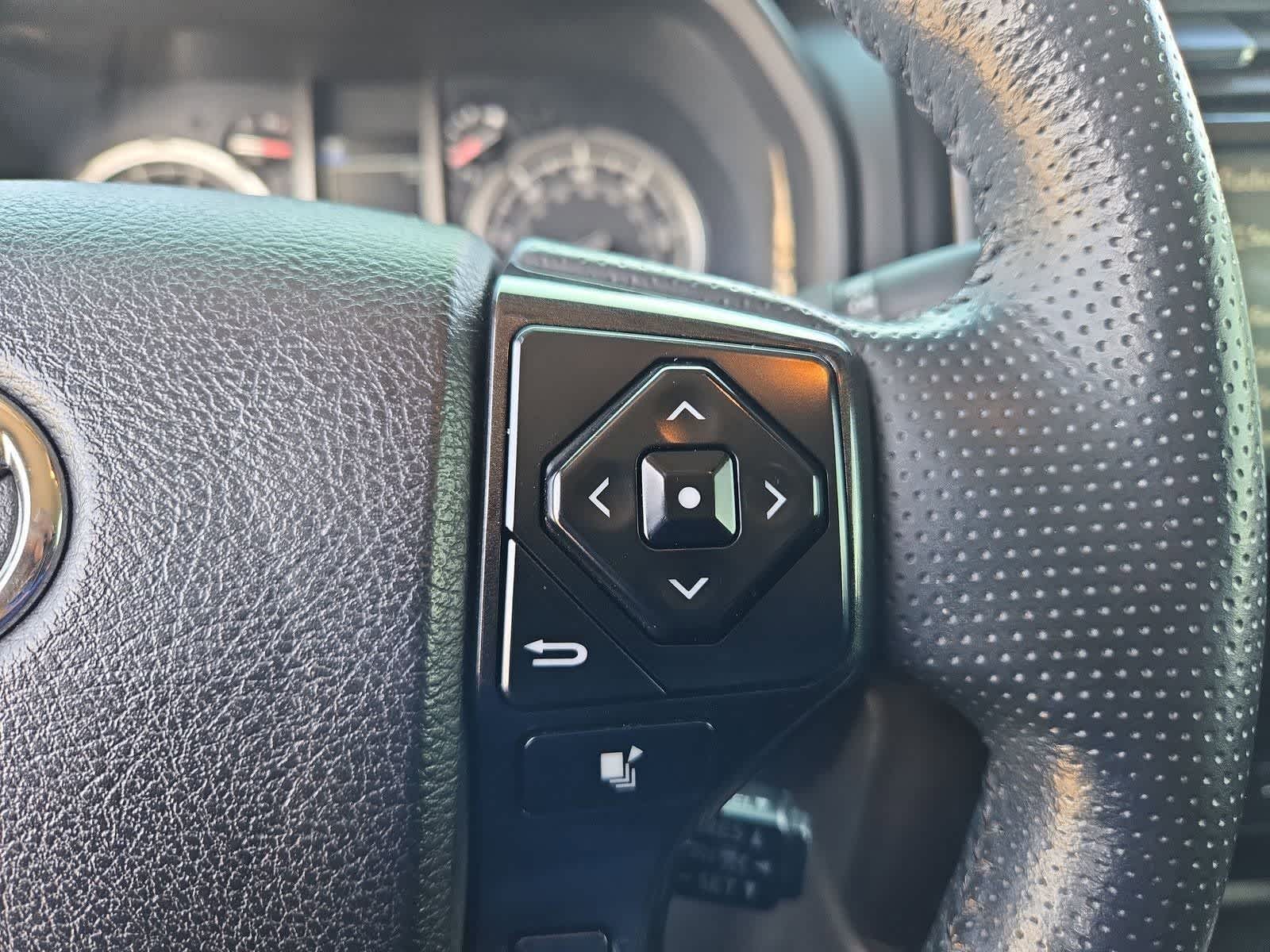 Thumbnail: 2023 Toyota 4Runner - 23