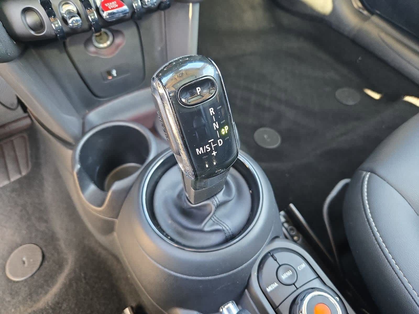 Thumbnail: 2020 MINI Cooper Hardtop - 30