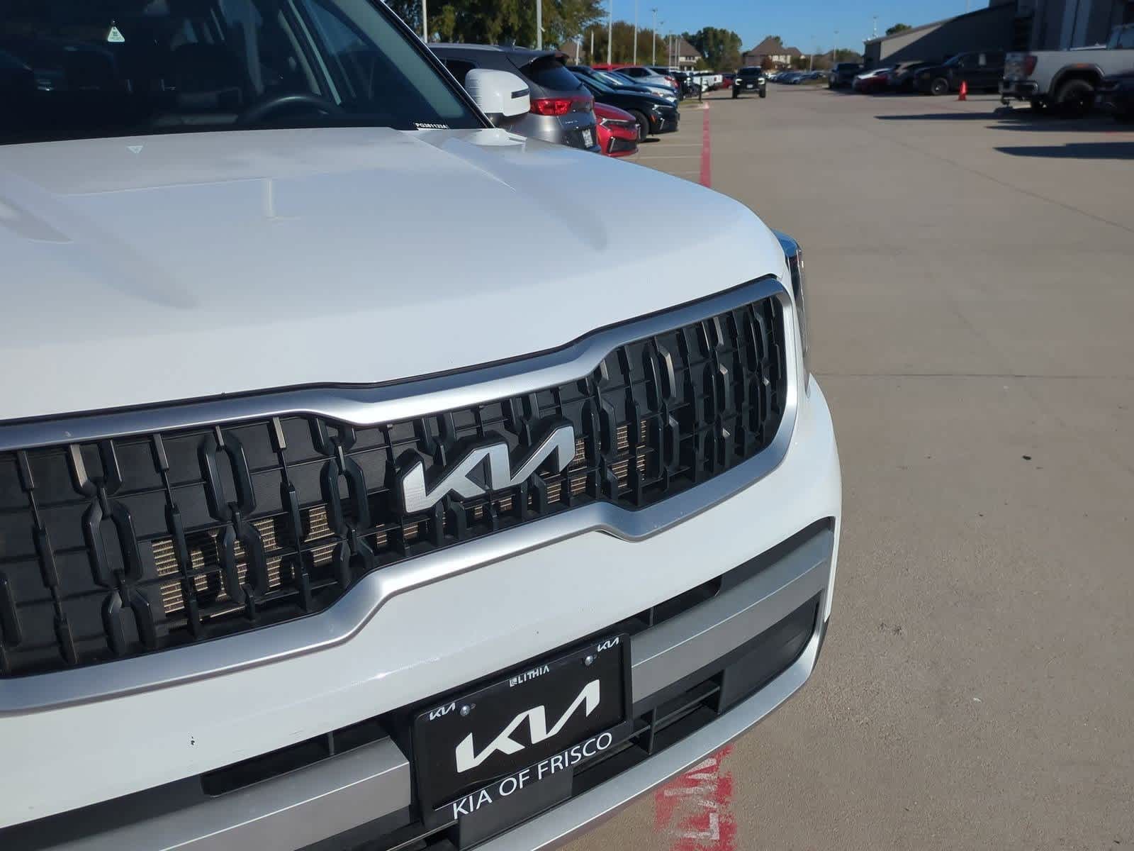 Thumbnail: 2023 Kia Telluride - 10