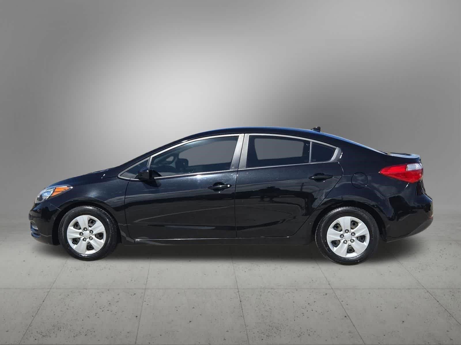 Thumbnail: 2015 Kia Forte - 3