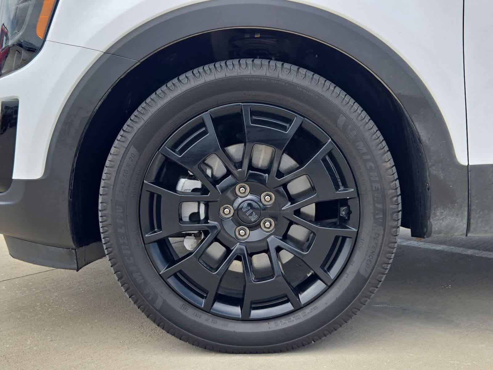 Thumbnail: 2021 Kia Telluride - 13