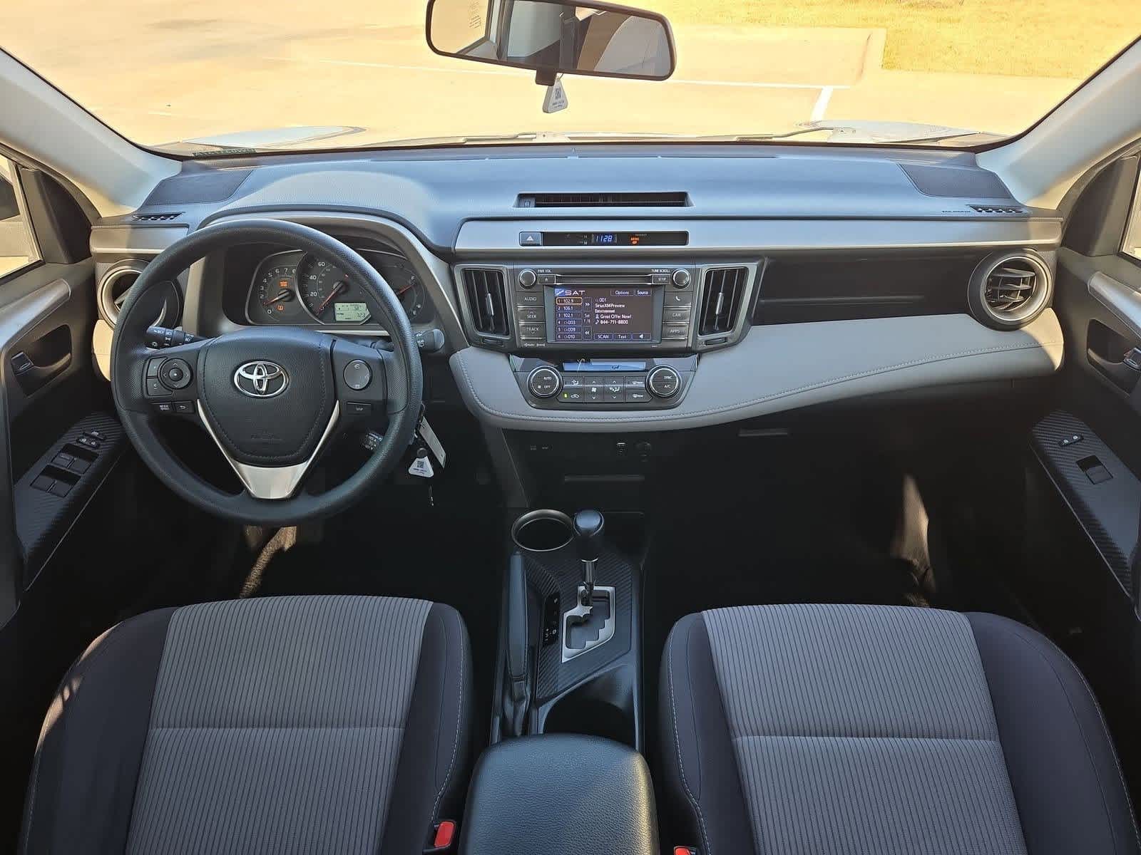 Thumbnail: 2013 Toyota RAV4 - 14