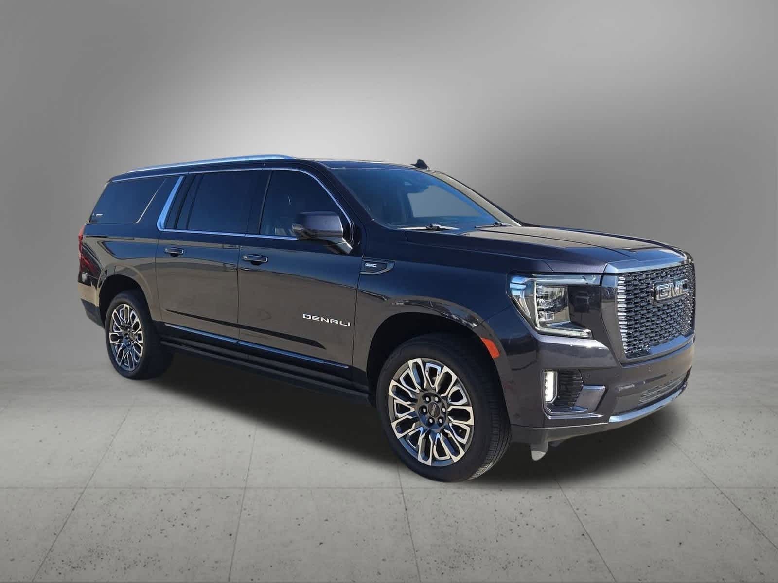 Thumbnail: 2023 GMC Yukon XL - 8