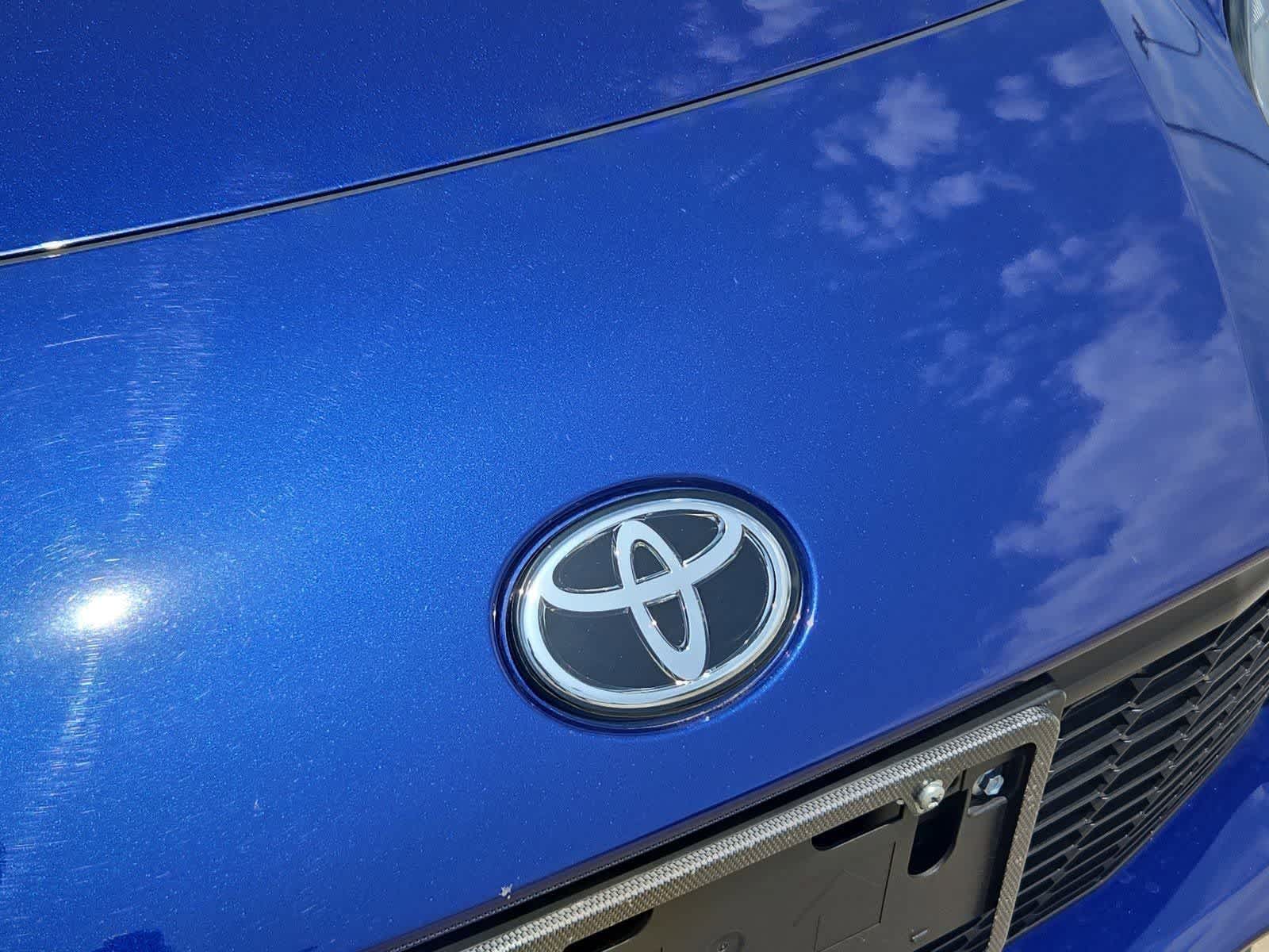 Thumbnail: 2022 Toyota GR86 - 10