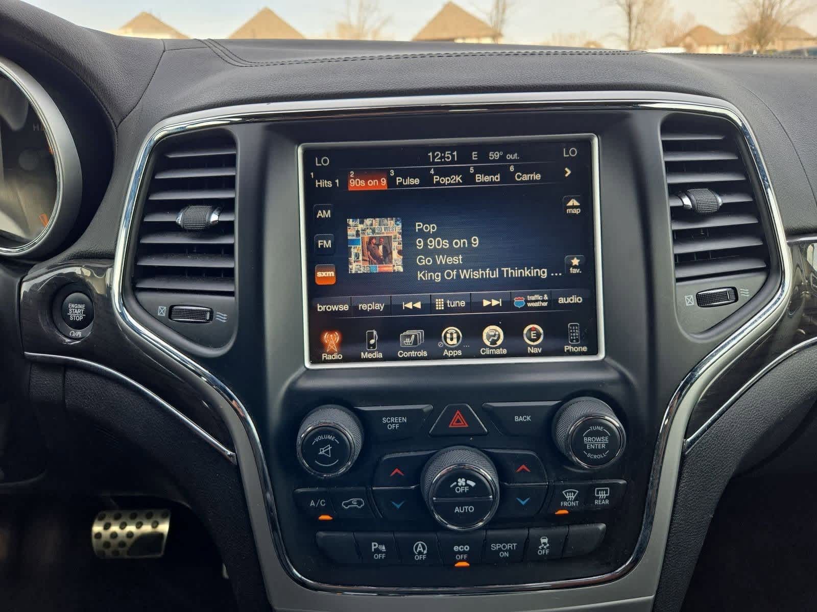 Thumbnail: 2016 Jeep Grand Cherokee - 28