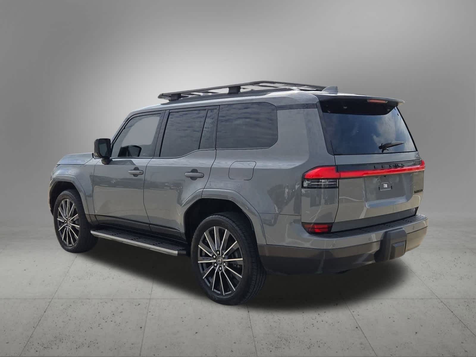 Thumbnail: 2024 Lexus GX - 4