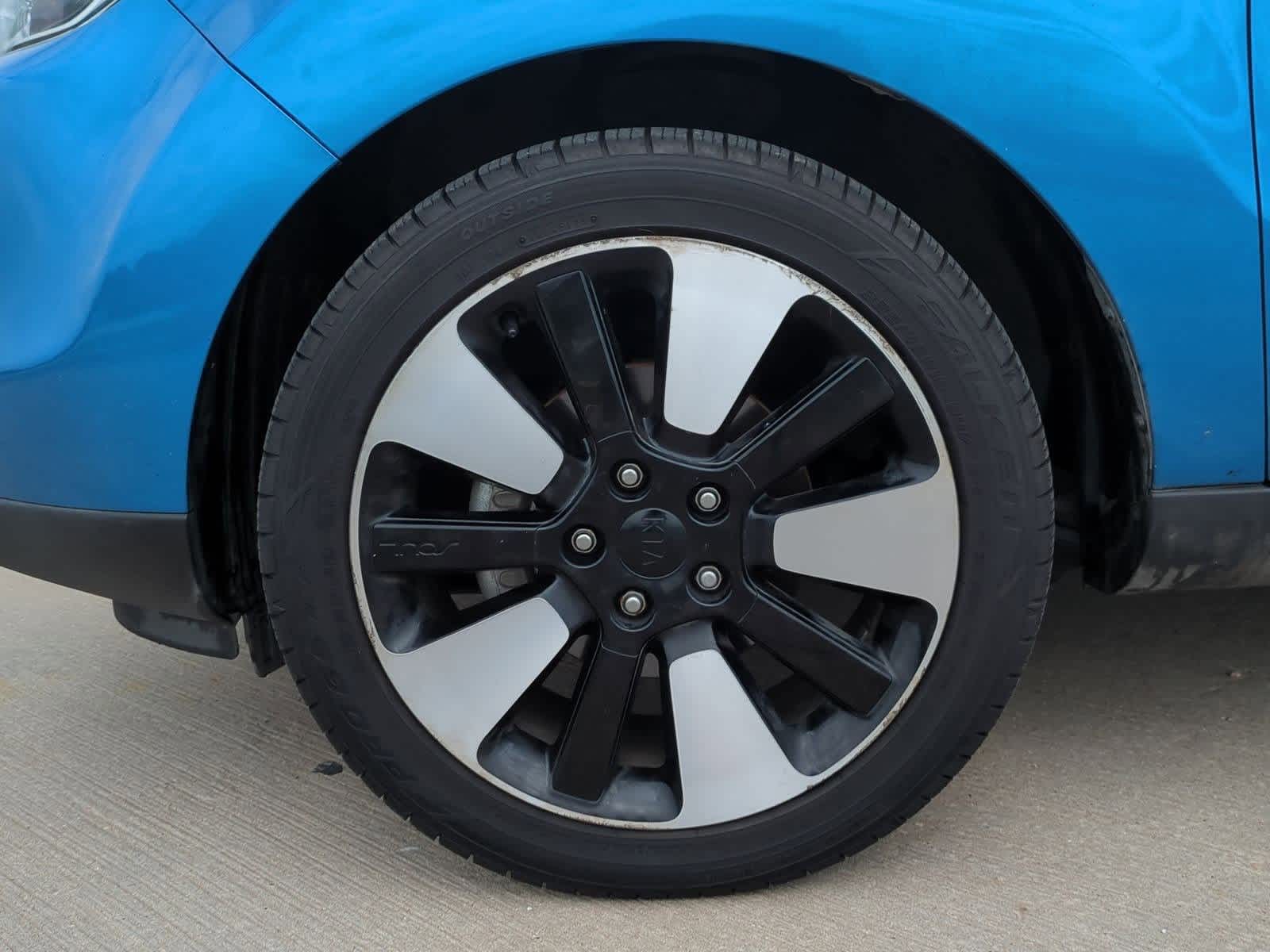 Thumbnail: 2016 Kia Soul - 13