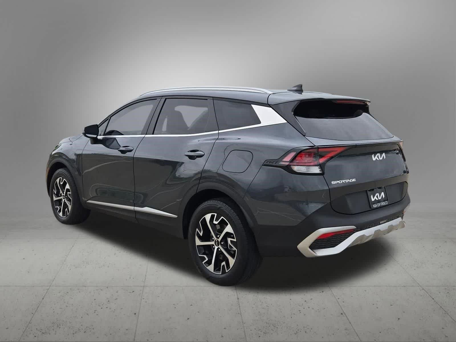 Thumbnail: 2023 Kia Sportage - 4
