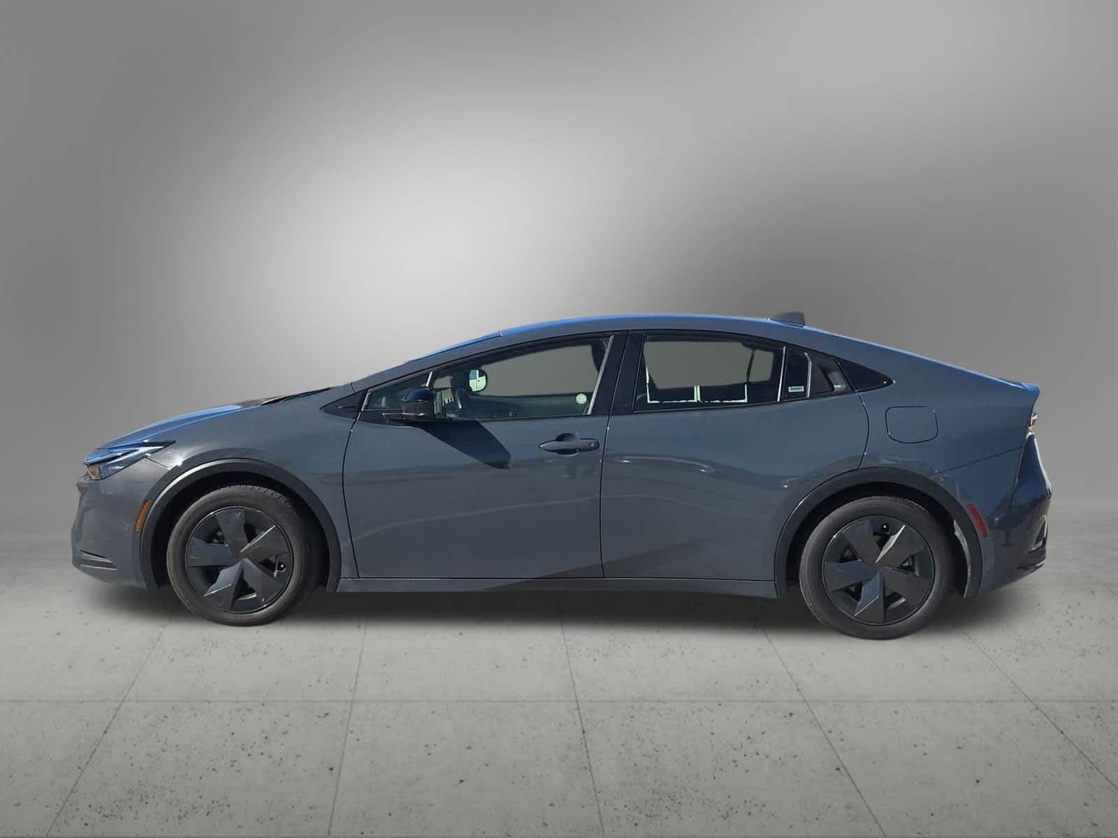 Thumbnail: 2024 Toyota Prius - 3