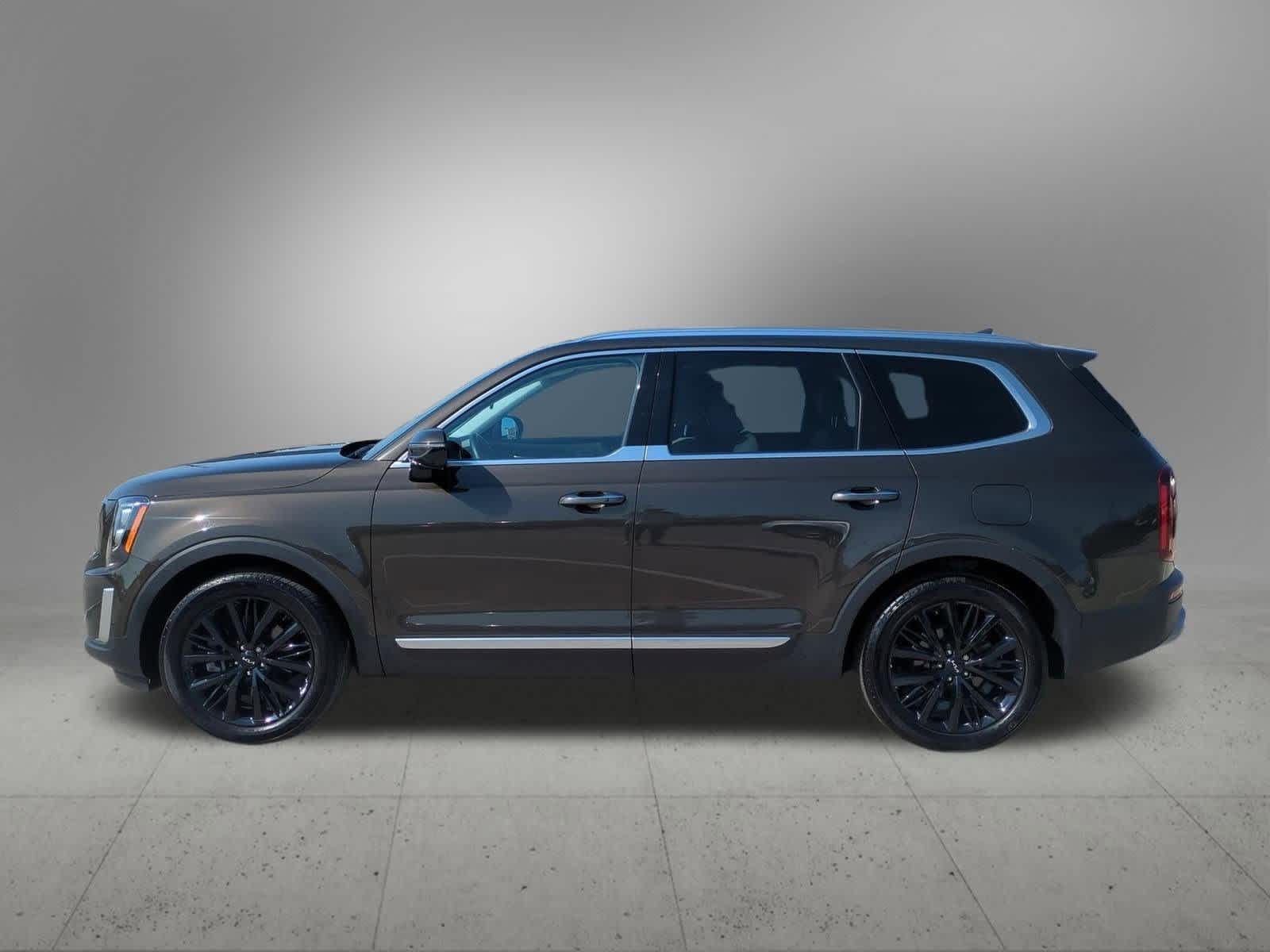 Thumbnail: 2022 Kia Telluride - 3