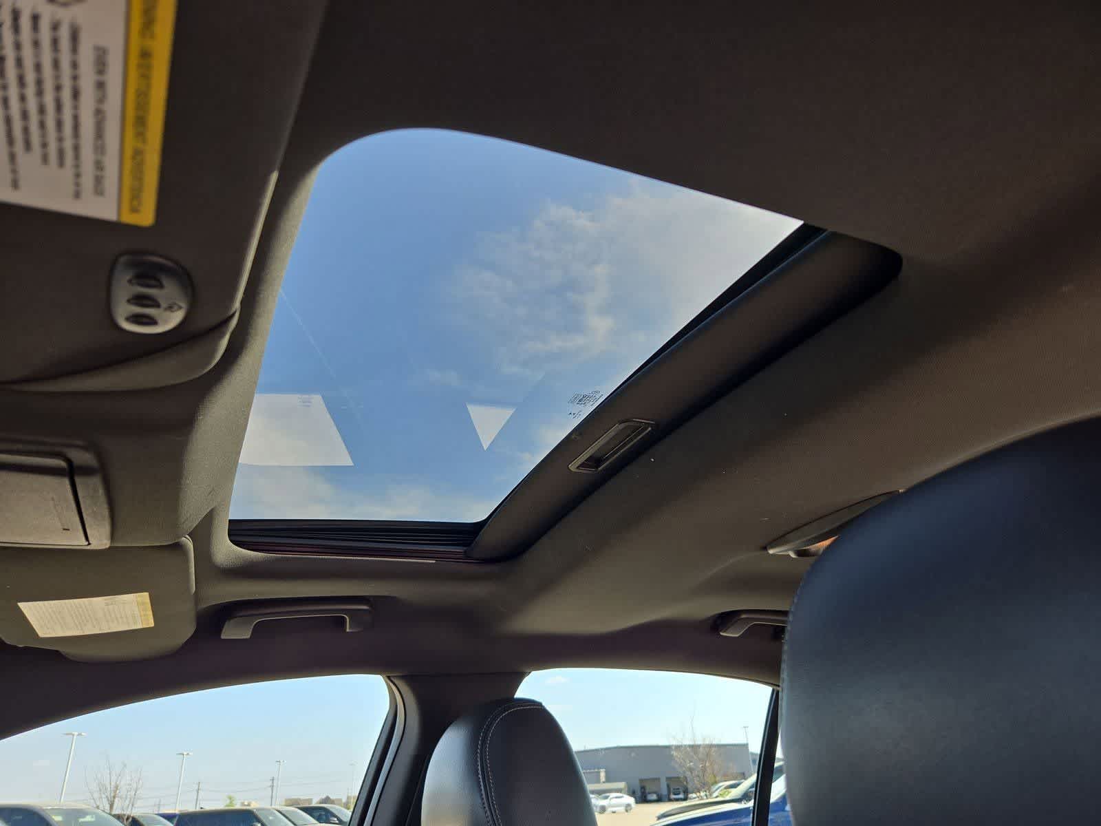 Thumbnail: 2017 Ford Taurus - 17