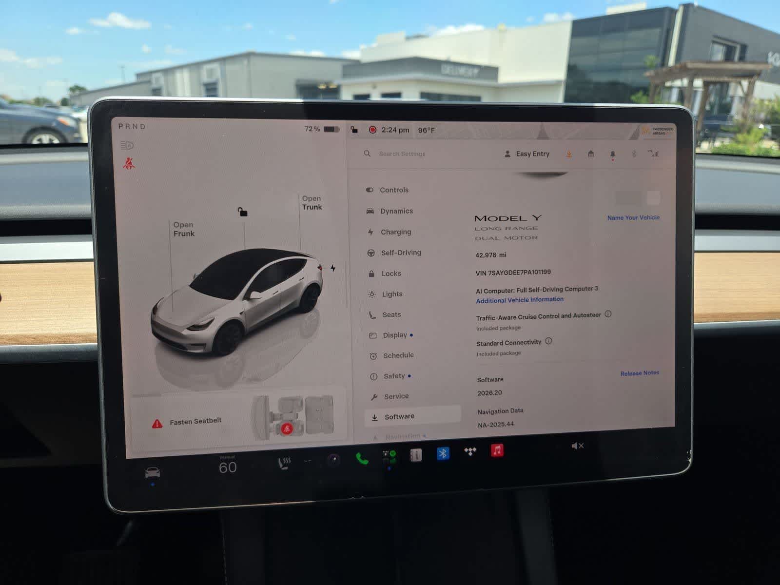 Thumbnail: 2023 Tesla Model Y - 28