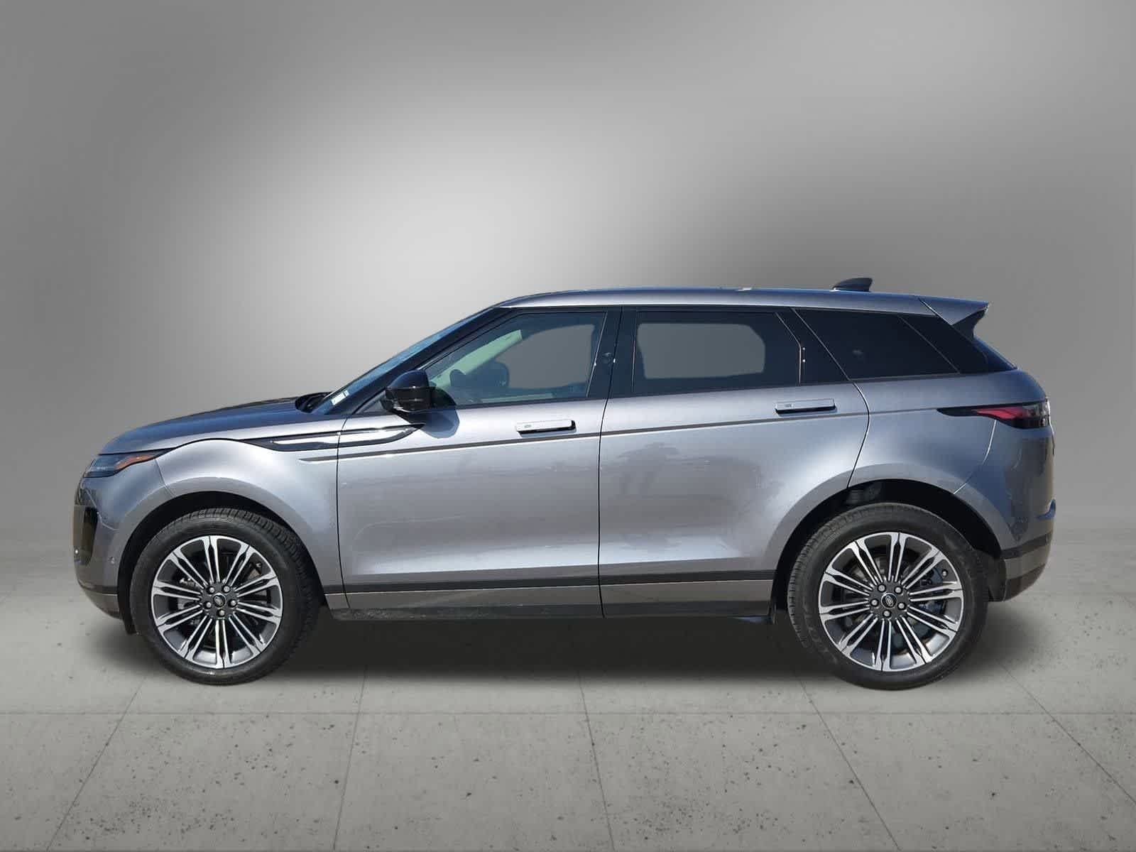Thumbnail: 2025 Land Rover Range Rover Evoque - 3