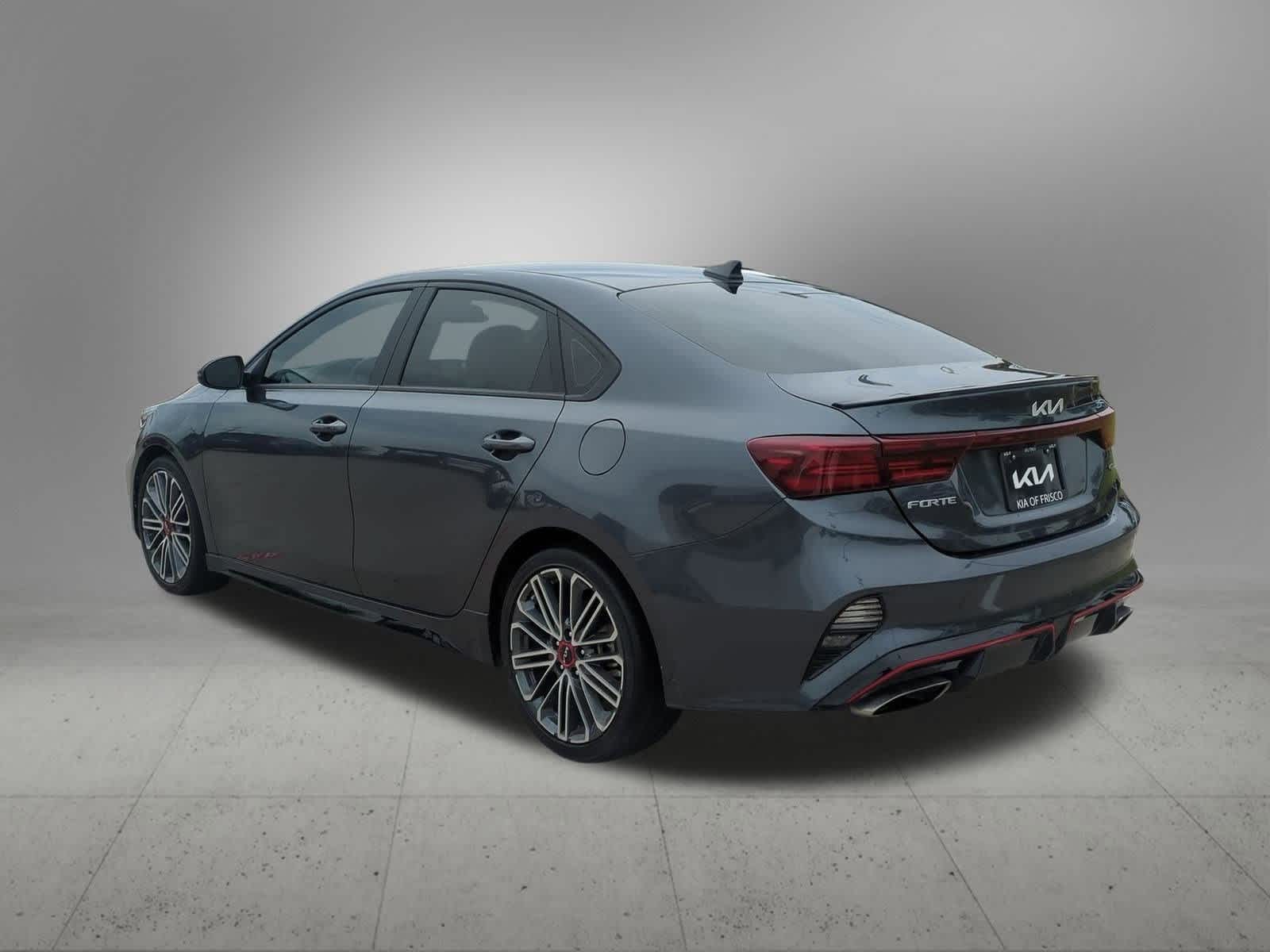 Thumbnail: 2022 Kia Forte - 10