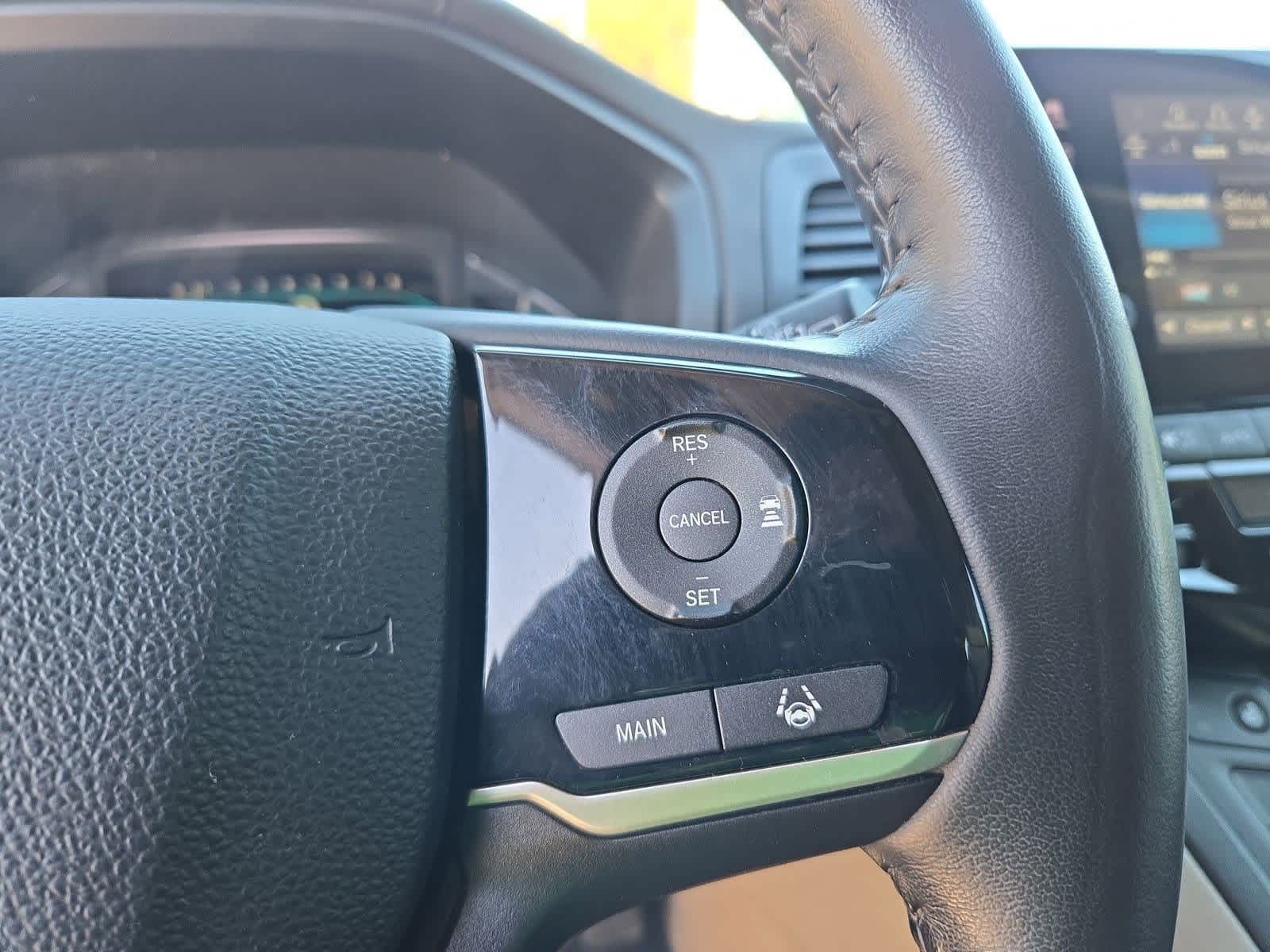 Thumbnail: 2020 Honda Odyssey - 26