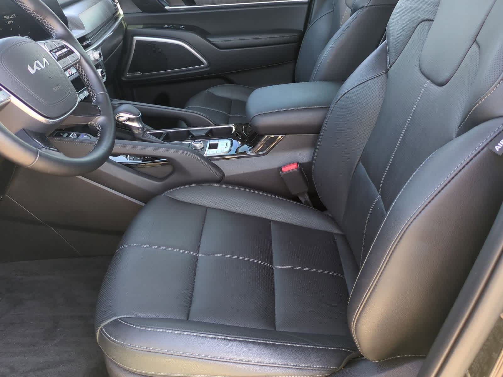 Thumbnail: 2023 Kia Telluride - 15