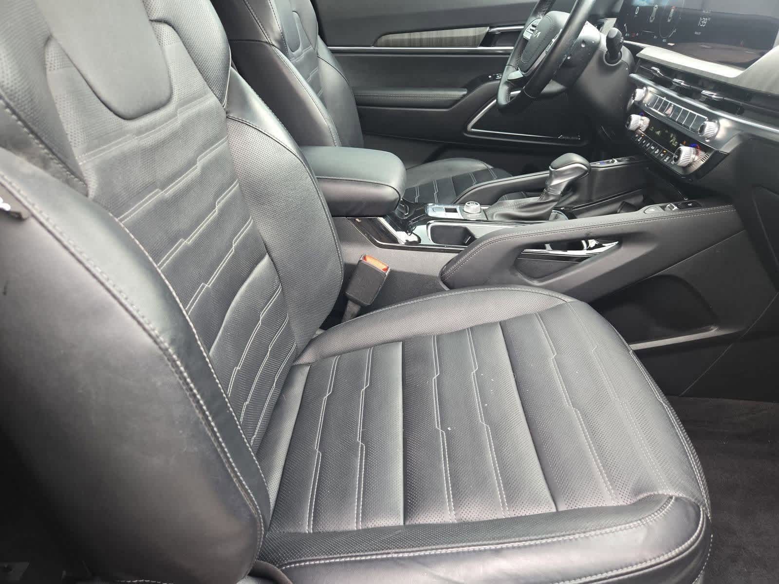 Thumbnail: 2023 Kia Telluride - 22