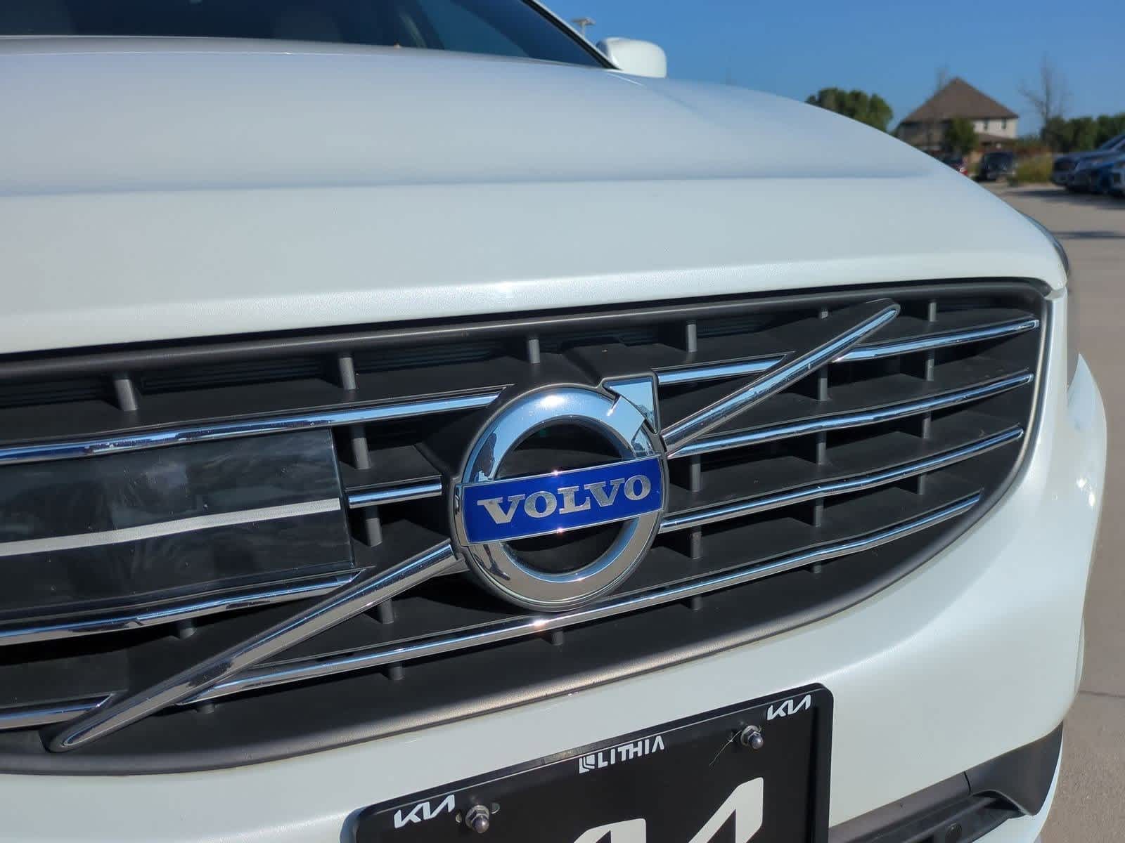 Thumbnail: 2016 Volvo XC60 - 10