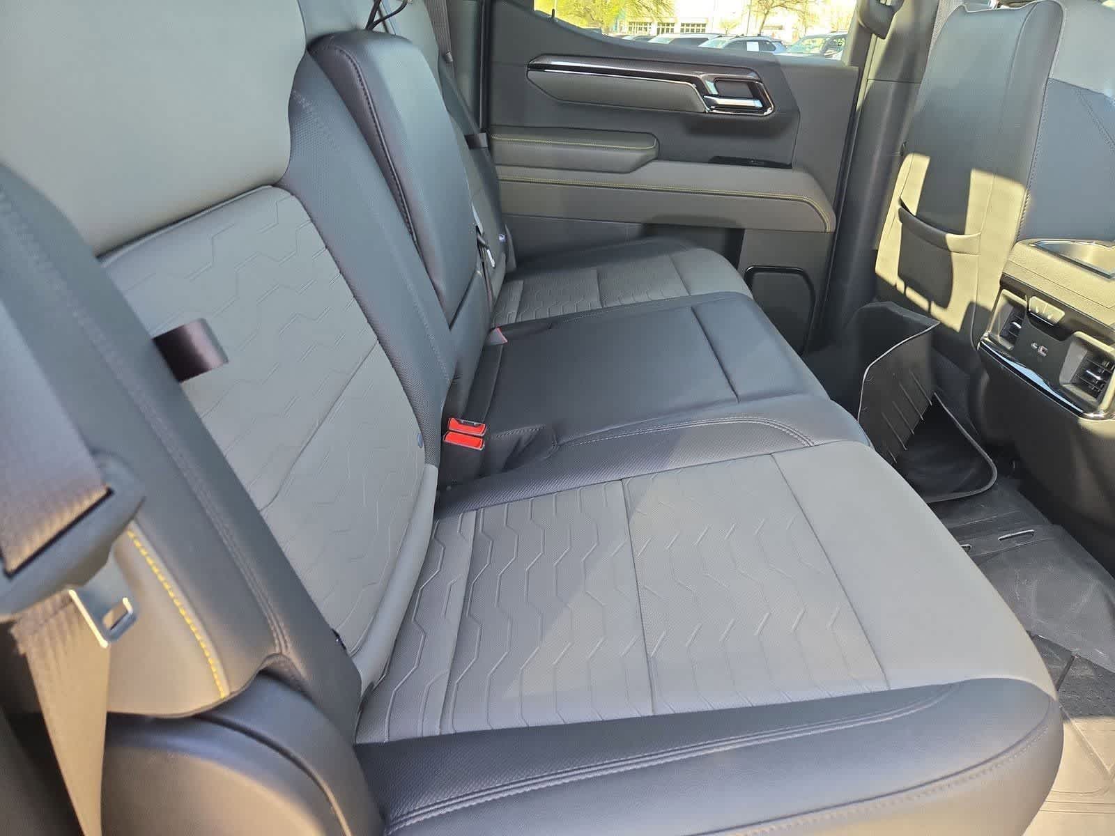 Thumbnail: 2023 Chevrolet Silverado 1500 - 19