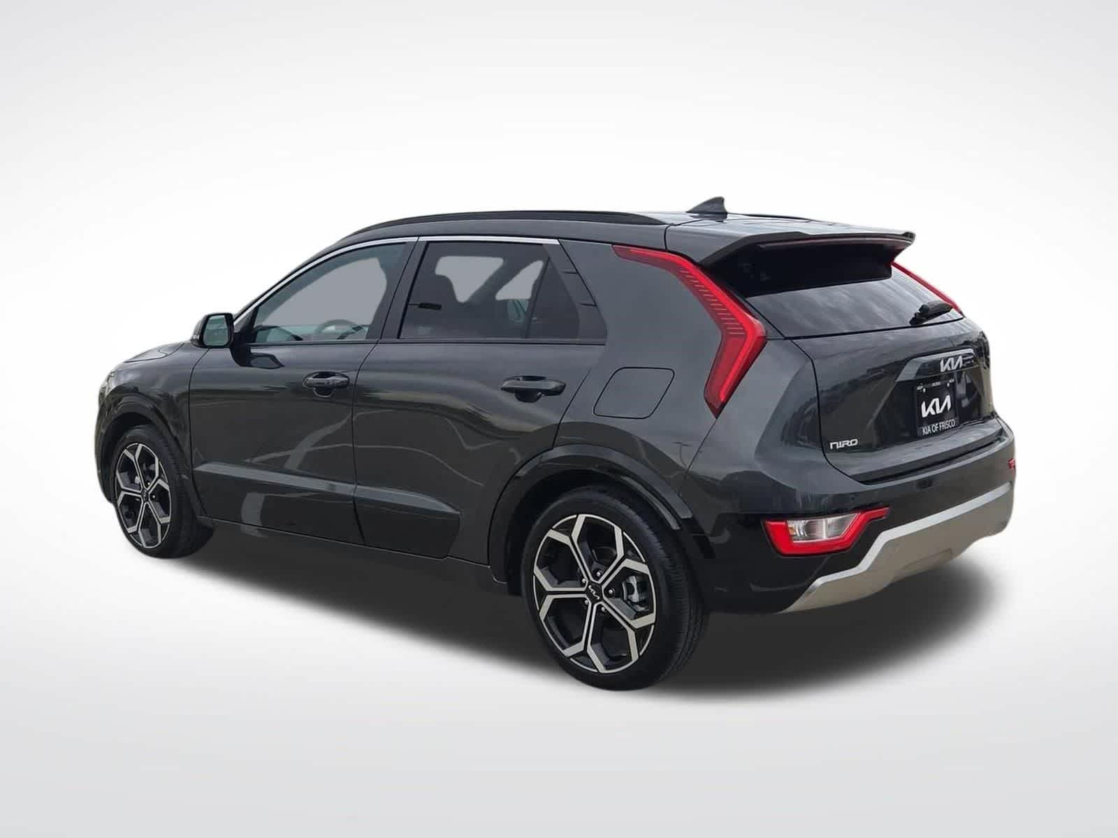 Thumbnail: 2023 Kia Niro - 5