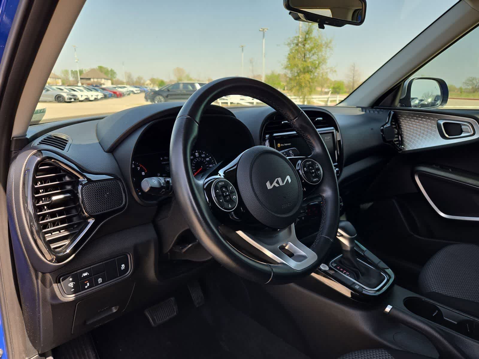 Thumbnail: 2022 Kia Soul - 2