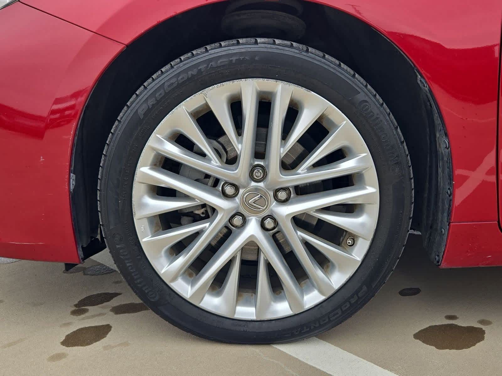 Thumbnail: 2013 Lexus ES - 12