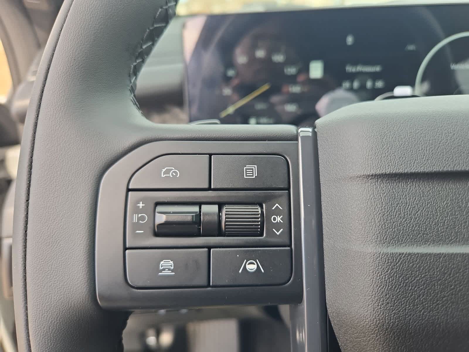 Thumbnail: 2027 Kia Telluride - 24