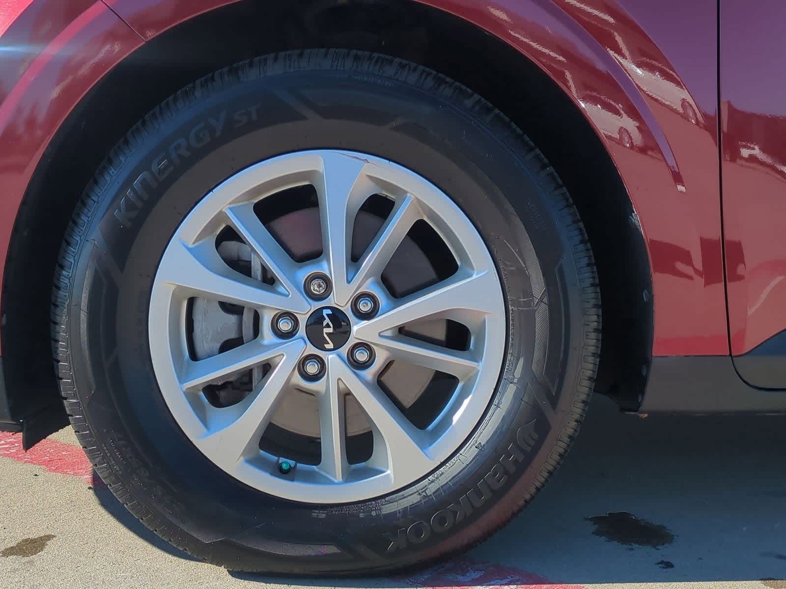 Thumbnail: 2024 Kia Carnival - 12